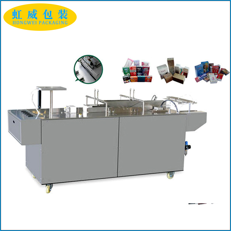 重慶半自動(dòng)透明膜三維包裝機(jī)